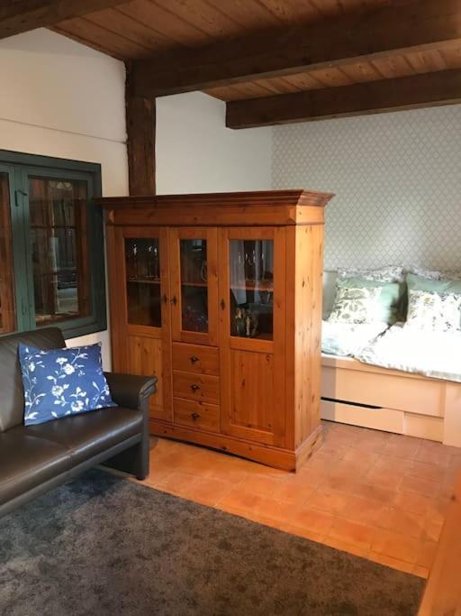 Idylle Unter Reet, Gemuetliche Ferienwohnug Apartment Haseldorf Bagian luar foto